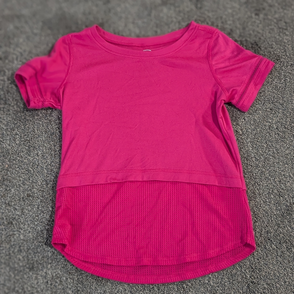 Athletic Works top